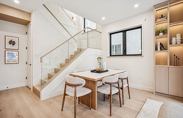 1 448 W 20th Avenue Cambie