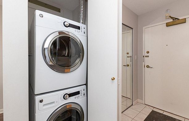 10A 199 Drake Street Yaletown