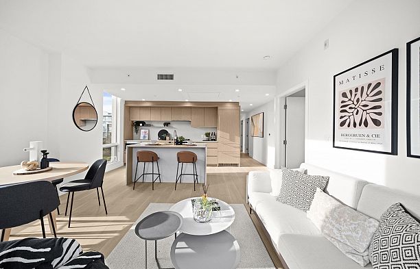 305 5212 Cambie Street Cambie