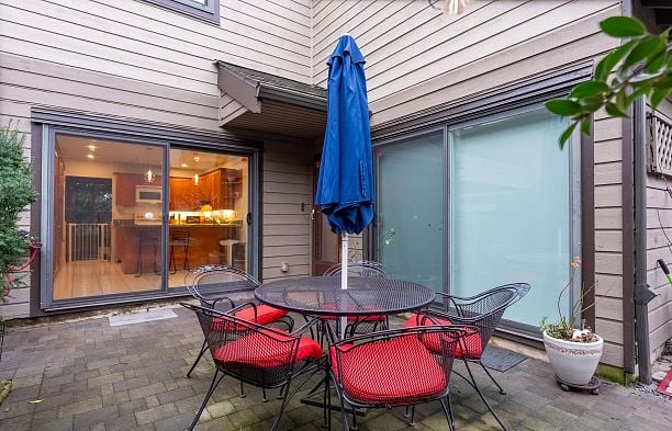 3993 Parkway Drive Quilchena