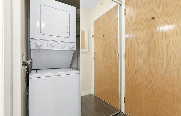 2010 939 Homer Street Yaletown