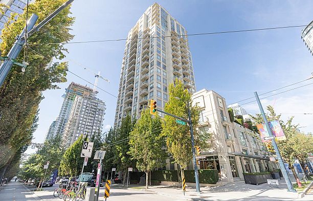 809 1225 Richards Street Downtown VW