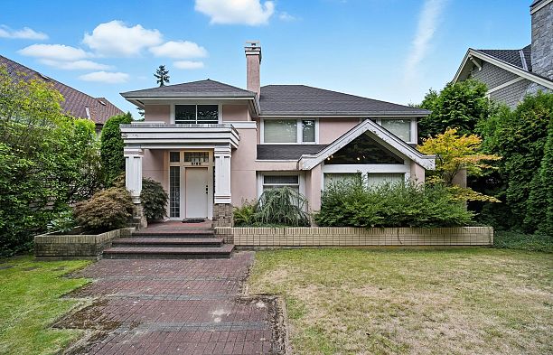 6189 Angus Drive South Granville