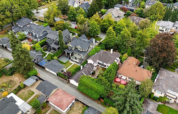 6189 Angus Drive South Granville