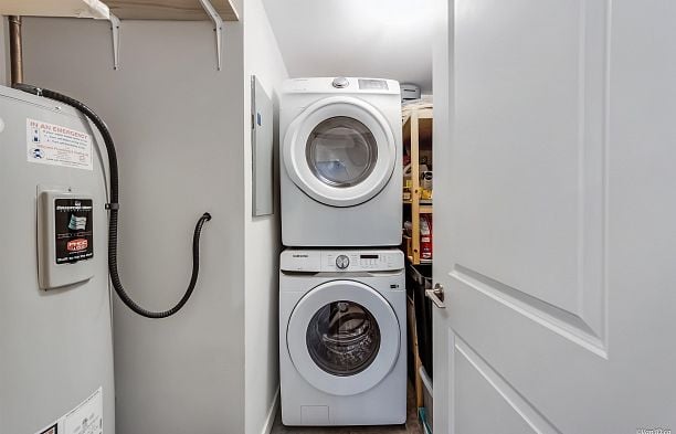 207 2288 W 12th Avenue Kitsilano