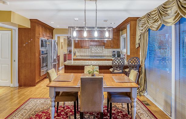 1428 W 37th Avenue Shaughnessy