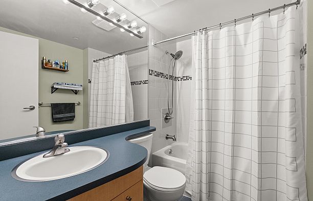 2601 1009 Expo Boulevard Yaletown