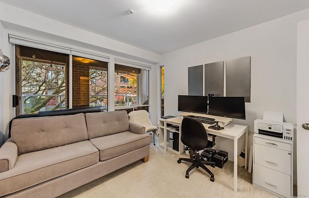 207 2288 W 12th Avenue Kitsilano