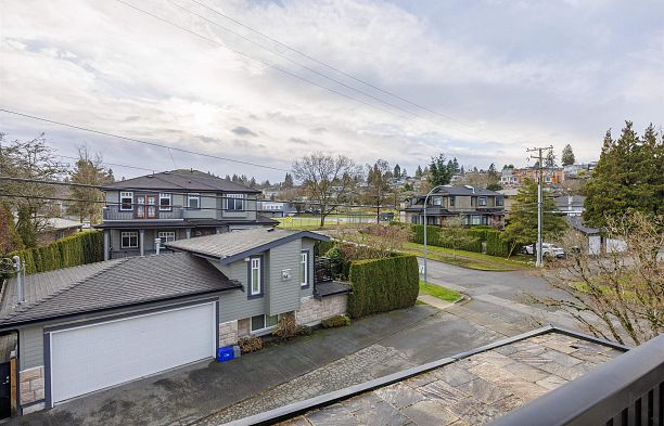 4482 Brakenridge Street Quilchena