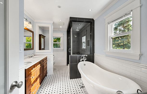 6050 Athlone Street South Granville