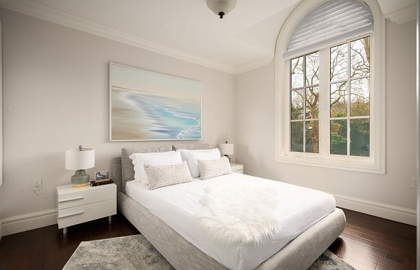 3955 W Broadway Point Grey