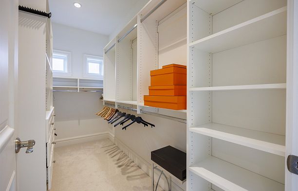 4482 Brakenridge Street Quilchena