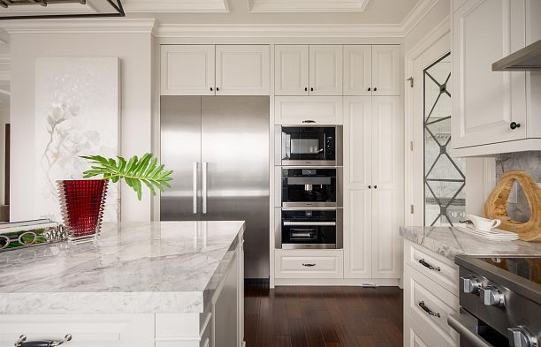 3955 W Broadway Point Grey