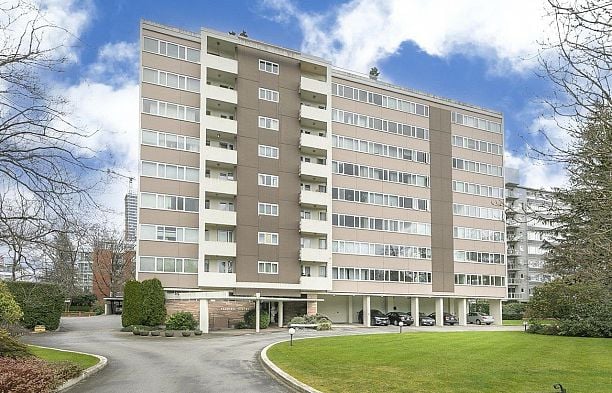 204 6026 Tisdall Street Oakridge VW