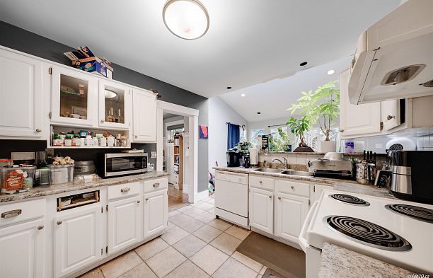 3531 W 37th Avenue Dunbar