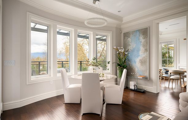 3955 W Broadway Point Grey