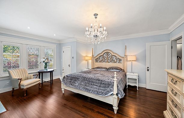 6050 Athlone Street South Granville