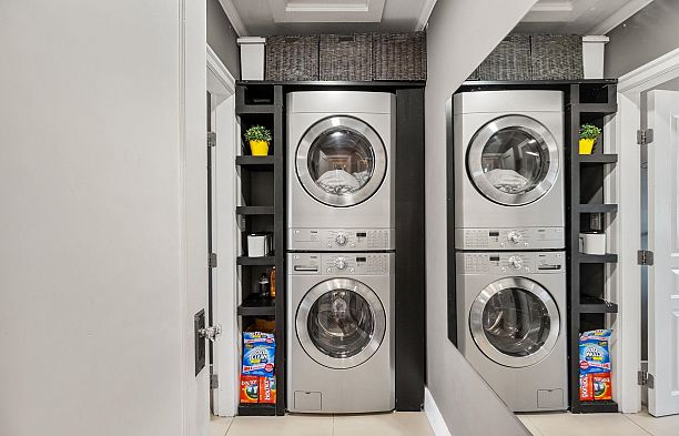 6050 Athlone Street South Granville