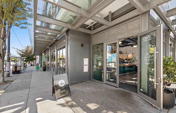 306 209 E 20th Avenue Main