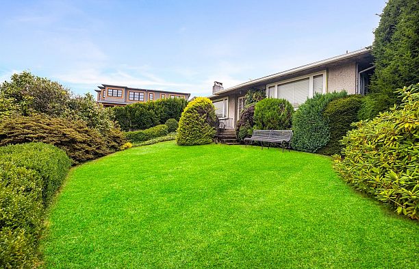 4275 Quesnel Drive MacKenzie Heights