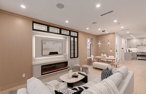 3 2976 W 13th Avenue Kitsilano