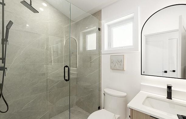 1 3536 W 14th Avenue Kitsilano