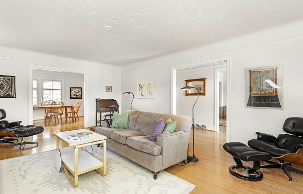 4269 W 13th Avenue Point Grey