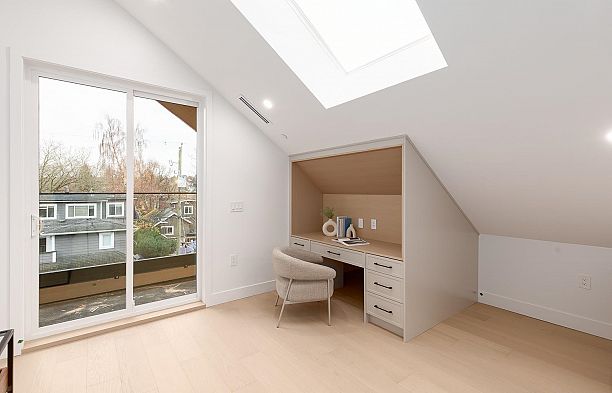 3 2976 W 13th Avenue Kitsilano