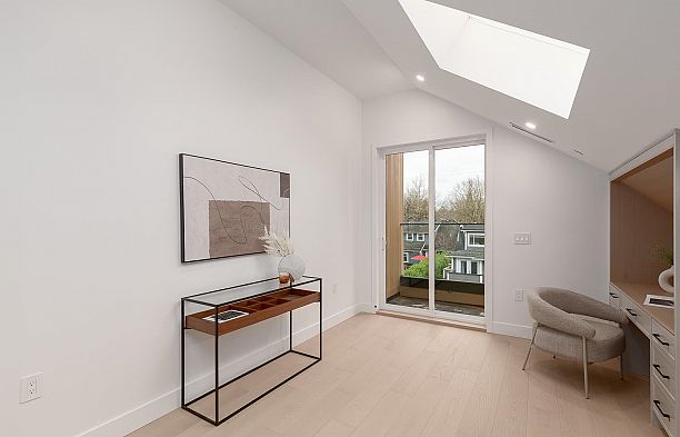 3 2976 W 13th Avenue Kitsilano