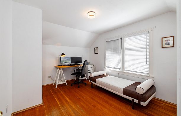 4343 11th Avenue Point Grey