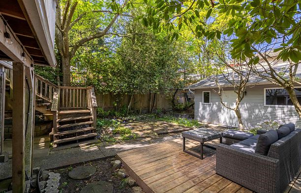 4343 11th Avenue Point Grey