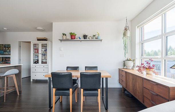 306 202 E 24th Avenue Main