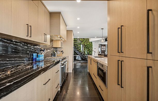 1503/04 283 Davie Street Yaletown