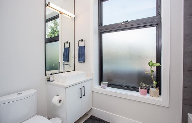 2 1152 Comox Street West End VW