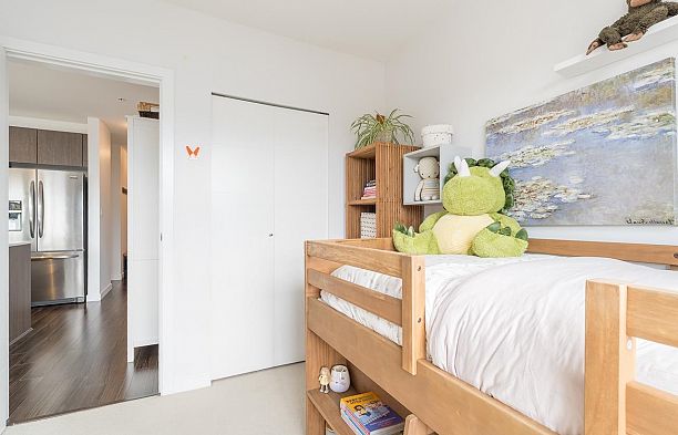 306 202 E 24th Avenue Main