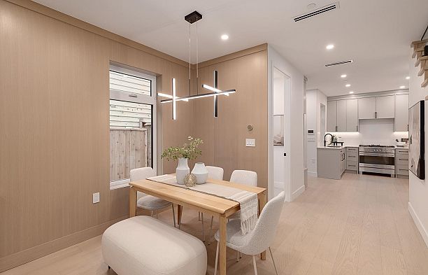 3 2976 W 13th Avenue Kitsilano