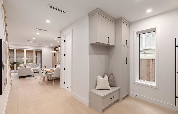 3 2976 W 13th Avenue Kitsilano