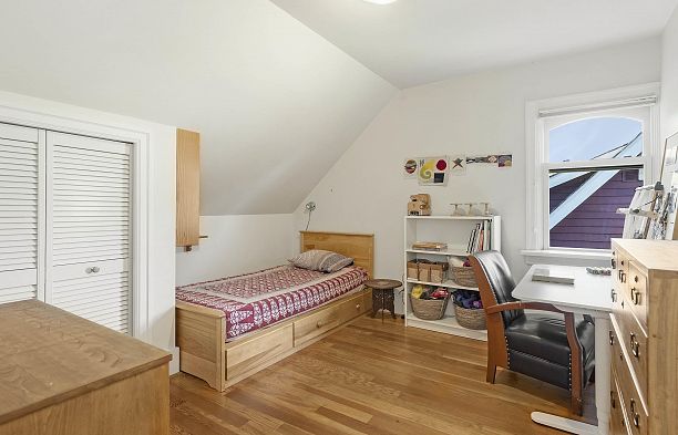 4269 W 13th Avenue Point Grey