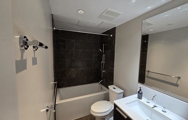 1103 1221 Bidwell Street West End VW