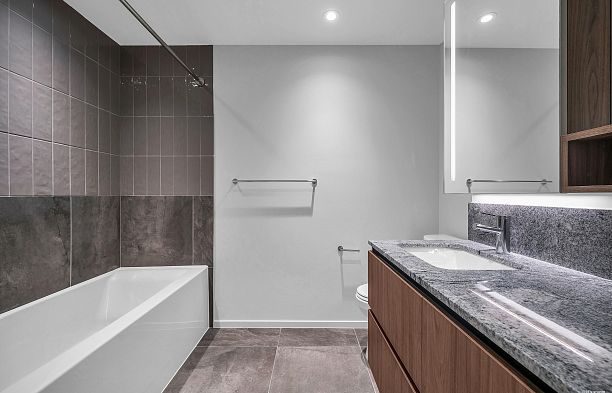 1xx 775 W 49TH AVENUE, Vancouver BC V5Z 2S6 Oakridge VW