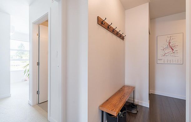 306 202 E 24th Avenue Main