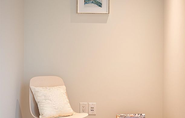 173 805 W 49th Avenue Oakridge VW