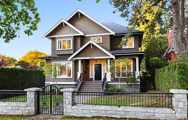 3895 W 23rd Avenue Dunbar