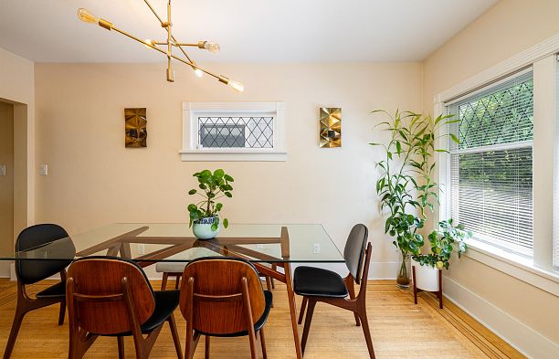 4343 11th Avenue Point Grey