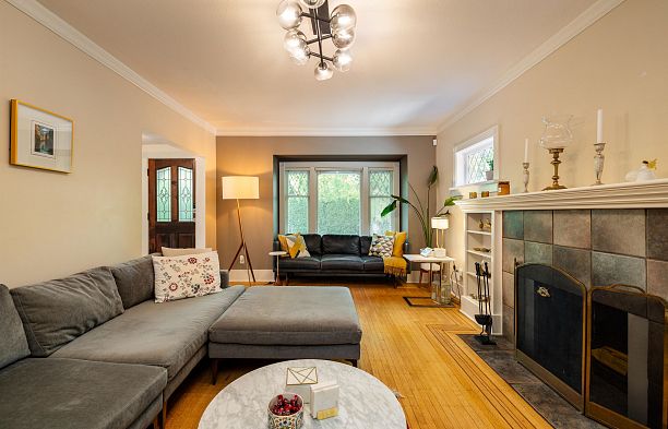 4343 11th Avenue Point Grey