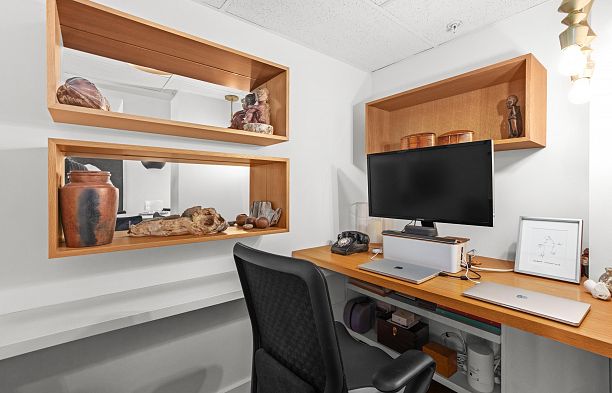 369 2080 W Broadway Street Kitsilano