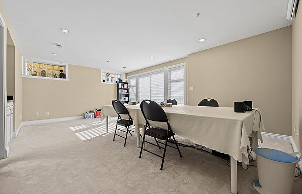 2288 W 20th Avenue Arbutus