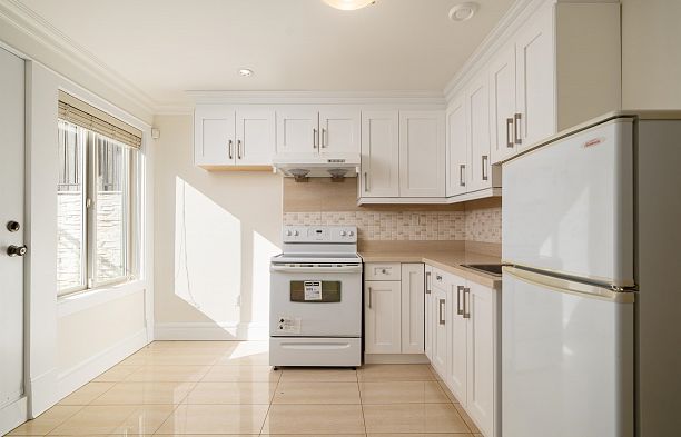 3716 W 17th Avenue Dunbar