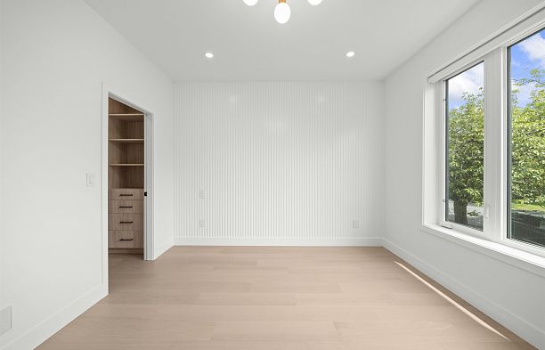 1 6461 E Prince Edward Street Main