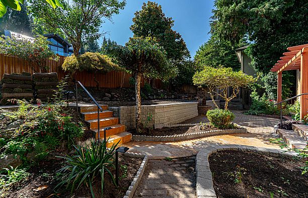 4327 Locarno Crescent Point Grey